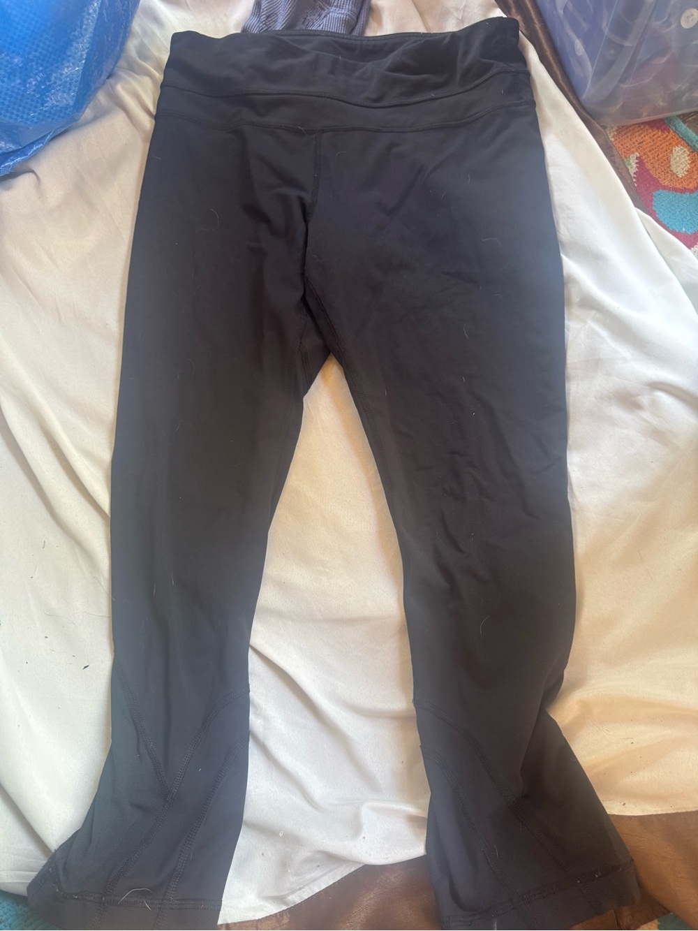 Women’s Lululemon Black Capri Workout Pants - High Waist Comfort